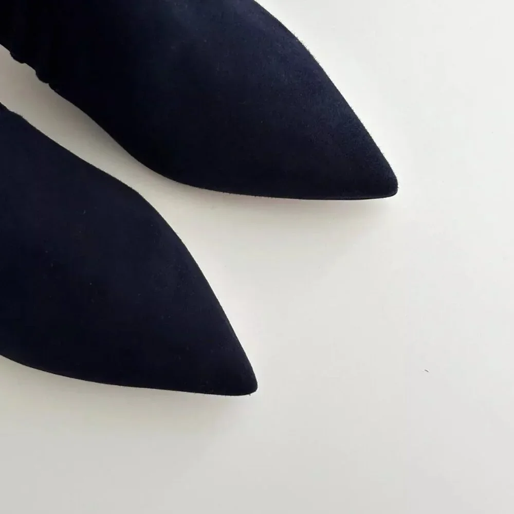 Women's NEW GIANVITO ROSSI Navy Suede Stretch Ribbed Ankle Booties Size 8.5